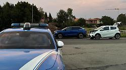 Scontro fra tre auto allo svincolo della Statale, code a Grosseto Sud