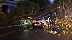 Notte di paura tra incidenti e maltempo