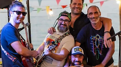 Il borgo festeggia l'estate con gli 8&8=16, la cover band ufficiale degli 883