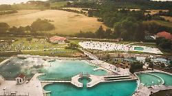 Vino, wellness, party e dj set: è settembre alle Terme di Saturnia