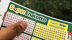 Lotto e Superenalotto, le estrazioni di oggi giovedì 25 settembre: tutti i numeri vincenti 
