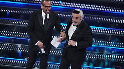 Tale e Quale Show stasera 3 ottobre: duetti sorprendenti e imitazioni live con Nino Frassica in giuria. Tutto sulla puntata di oggi