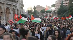 Fuori dal Coro stasera 5 ottobre su Rete 4: la ribellione di Dihia, i santoni social e le proteste per la Palestina. Tutte le anticipazioni