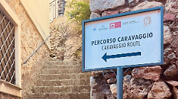 Porto Ercole celebra ancora Caravaggio: nuovi pannelli informativi nel borgo antico