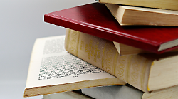 Libri gratis per le famiglie con ISEE basso: al via la nuova Carta della Cultura