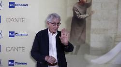 La Torre di Babele stasera 13 ottobre su La7: identità, crisi e resilienza nel mondo contemporaneo