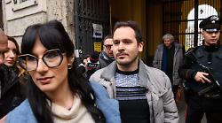 Delitto di Garlasco,  Sempio: "Qualche giorno per decidere su Lovati". Poi l'avvocato Taccia annuncia: "Da adesso Andrea non parla più"