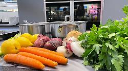Sei sindaci ai fornelli: show cooking al Meq per sostenere la prevenzione