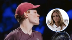 Jannik Sinner e la fidanzata Laila Hasanovic: "L'ha presentata  ai genitori". Chi è, gli ex celebri e l'indizio del cellulare