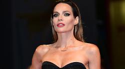 Addio al nubilato stasera 24 ottobre, la commedia tutta al femminile di Rai 2 con Laura Chiatti e Chiara Francini