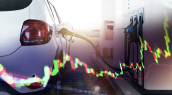 Prezzo della benzina in lieve calo a fine 2025, ma dal 2026 scattano i rincari: ecco quanto costerà. Stangata diesel