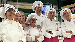 Tortelli, risate e impegno civico: così i sindaci hanno celebrato la solidarietà