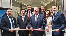 La delegazione cinese è in città: due giorni di incontri e visite. Gran finale in musica agli Industri