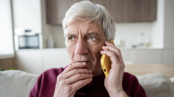 Nuovo allarme truffe telefoniche: finti parenti, falsi operatori e richieste di denaro. "Aiutiamo gli anziani"