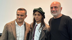 Lucio Corsi racconta "La Chitarra nella Roccia" in attesa della prima al The Space Cinema di Grosseto