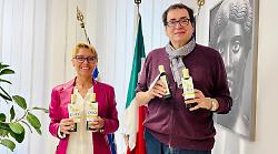 L’oliveto comunale continua a dare frutti: presentato l'olio di Castiglione 2025