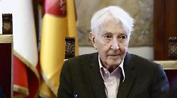 La Torre di Babele stasera 10 novembre: Corrado Augias tra verità e riflessione