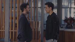 Tradimento, anticipazioni puntate stasera 14 novembre: la verità sul padre di Mualla e la cena tesa a casa di Guzide