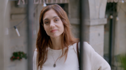 Dal set sull'Amiata al quarto posto in Italia: "C'è un posto nel mondo" prosegue la corsa nei cinema