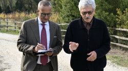 Un pomeriggio in casa di Massimo D’Alema: "Vi racconto perché ho scelto di vivere in campagna" e anche qualcosa in più...