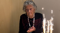 Cento candeline per Maria, un secolo di vita con una grande storia d'amore