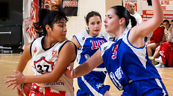 La Gea regala la prima vittoria al Livorno