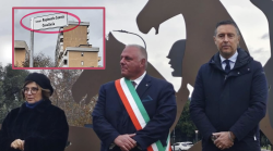 In città ora c'è "Largo Savoia Cavalleria". Ma nel cartello c'è un errore