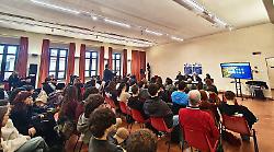 La biblioteca ospita “Mi Piaccio Così”, un incontro contro le dipendenze