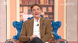 Oroscopo Paolo Fox venerdì 5 dicembre: la Luna in Toro illumina con concretezza ed emozioni