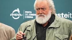 &ldquo;Improvvisamente a Natale mi sposo&rdquo;: stasera 7 dicembre una commedia romantica che accende la prima serata di Rai 2