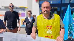 Chiude storico supermercato di quartiere: "Quale futuro per i 7 dipendenti?"