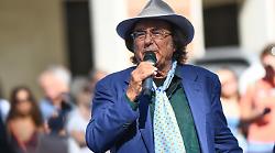 Una giornata particolare stasera 17 dicembre: puntata speciale tra Padre Pio e Al Bano