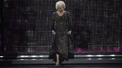 The Voice Senior, stasera 19 dicembre la finale che emoziona: su Rai 1 la notte delle voci che non hanno et&agrave;