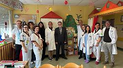 Libri in corsia: nasce la biblioteca della Pediatria