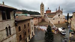 Piazza Garibaldi si rinnova: conclusa la prima fase dei lavori, a gennaio il ritorno delle pietre storiche
