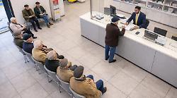 Pensioni di gennaio, perch&eacute; il bonifico non &egrave; arrivato? Ecco quando si sblocca il pagamento