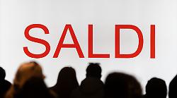 Via ai saldi invernali, anche Grosseto si gioca tutto: caccia agli sconti e sfida per la migliore occasione