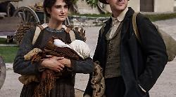 Prima di noi, la nuova fiction Rai 1 debutta stasera: una saga familiare che ripercorre il Novecento: trama e cast