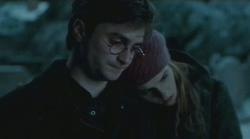 Harry Potter e i Doni della Morte &ndash; Parte 1: magia, intrighi e la fuga finale su Italia 1 stasera 15 gennaio