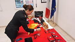 Furti nelle case in tutta Italia, 5 arresti a Follonica. I carabinieri recuperano refurtiva per 20mila euro