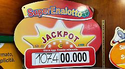 Lotto, Superenalotto e 10eLotto, estrazione di oggi sabato 17 gennaio: i numeri vincenti