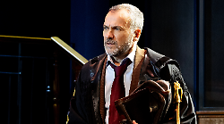 Gallo porta a teatro Malinconico: i due spettacoli e l'incontro con il pubblico