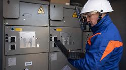 Niente luce, scuole chiuse: giornata di lavori sulla rete in paese, ecco le vie interessare