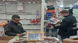 Carnevale vietato: maxi sequestro di maschere, coriandoli e costumi in Maremma