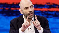 La Giusta Distanza: il debutto di Saviano su La 7 stasera 11 marzo con la strage di Capaci e lo scontro tra Stato e mafia