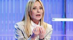 Dritto e Rovescio stasera 9 aprile: Meloni, il Medio Oriente e la battaglia per le bollette