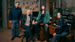 Uno sbirro in Appennino stasera 9 aprile, Claudio Bisio debutta nella nuova fiction giallo tra le vette di Muntag&ograve;