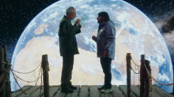 La pelle del mondo stasera 11 aprile: gran finale con la voce degli alberi e il futuro della Terra