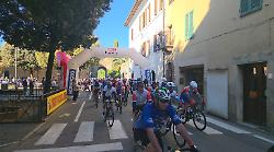 Sui pedali in Maremma: la carica dei 400 colora la Centochilometri della Granocchia