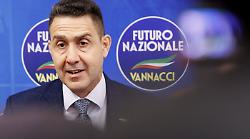 Realpolitik stasera 6 maggio: Calenda e Vannacci, il duello che spacca l'Italia. Il delitto di Garlasco e la posizione di Sempio